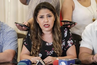 Cecilia Pérez, Ministra de Justicia, confirma este domingo en conferencia de prensa que son 75 los presos fugados. (EFE) 