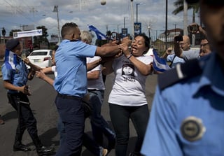 Según AVA, Ortega mantiene 'secuestrados' a cerca de 70 disidentes que participaron en protestas contra el Gobierno. (ARCHIVO) 