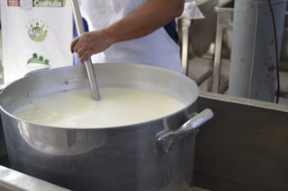 Durango aportó el 10.1 por ciento del total de la producción nacional de leche de vaca en 2019. (EL SIGLO DE TORREÓN) 