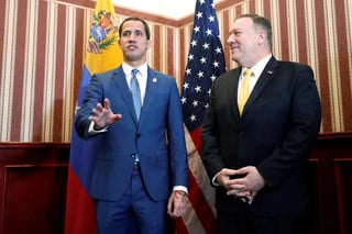 Pompeo señaló que Estados Unidos seguirá trabajando con Guaidó, reconocido como presidente interino de la nación petrolera por más de 50 países, para 'llevar la democracia' a Venezuela. (EFE)