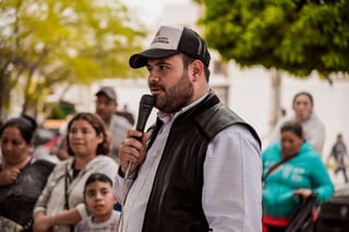  Jonathan Ávalos Rodríguez anunció dos programas para la atención de la salud de las familias maderenses. (EL SIGLO DE TORREÓN)