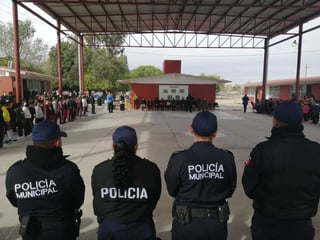 En la implementación del llamado operativo Mochila Segura en Durango, no se podrá contar con la presencia de elementos policiacos, porque los menores no son criminales, enfatizó la CEDH. (EL SIGLO DE TORREÓN) 