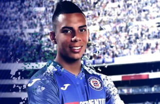El futbolista colombiano, Alex Castro, firmó por tres años con la Máquina cementera de la Cruz Azul. (CORTESÍA)