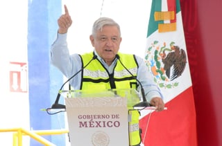 El presidente López Obrador les dijo a los padres, a las madres a las niñas, a los niños con esas enfermedades que estará siempre atento de que no les falten los medicamentos. (EL UNIVERSAL)