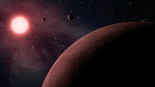 Un grupo de científicos detectó una estrella 'vampiro' situada a unos 3,000 años luz de la Tierra que está succionando el material de una nova enana marrón. (ARCHIVO) 