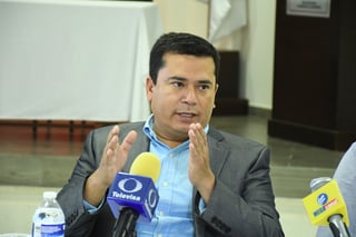 El delegado Reyes Flores aseguró que no se tiene deuda con el Hospital Universitario por servicios de salud del Seguro Popular.