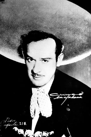 Fatal. El 15 de abril de 1957 fue el día en que el actor mexicano, Pedro Infante, encontró la muerte en un trágico accidente aéreo.