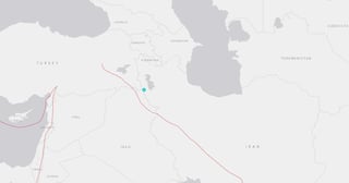 Un sismo de 4.9 grados en la escala de Richter sacudió anoche la ciudad noroccidental iraní de Oshnaviyeh, y causó daños a más de cien casas en áreas urbanas y rurales. (ESPECIAL)