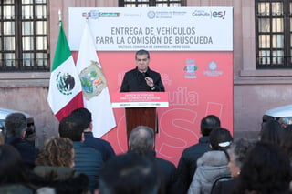 Riquelme entregó 16 vehículos a la Comisión de Búsqueda de Coahuila, con el objetivo de abonar a la atención de esta problemática.