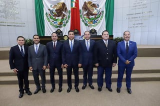 El próximo martes se reunirán con al presidente de la República, Andrés Manuel López Obrador para firmar un acuerdo en beneficio de las y los mexicanos. (TWITTER)