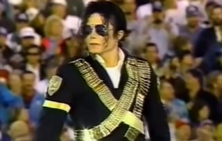 El Rey del Pop marcó un 'antes y después' con su presentación en el Super Bowl en 1993 (CAPTURA) 