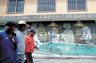  A unas calles del centro de esta ciudad, un grafiti evidencia una parte de su historia: la trata de mujeres con fines de explotación sexual. (EL UNIVERSAL)
