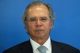 El ministro de Economía brasileño, Paulo Guedes, comparó este viernes a los funcionarios de Brasil con 'parásitos'. (ARCHIVO) 
