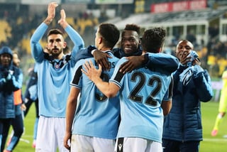Esta victoria significó el partido 18 de la Lazio sin conocer la derrota en Liga. (EFE)