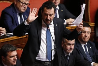 El Senado italiano aprobó este miércoles retirar la inmunidad al líder de la ultraderechista Liga, Matteo Salvini, por su gestión de la inmigración cuando era ministro del Interior. (ARCHIVO) 