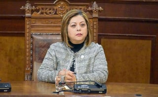 La proposición con punto de acuerdo fue presentada por la diputada panista, María Eugenia Cazares, a fin de que Roberto Bernal acuda a comparecer.
(ARCHIVO)