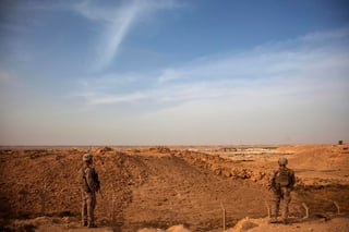 Una base militar en Irak que guarda tropas estadounidenses fue atacada con cohetes, tal como ha ocurrido en las últimas semanas desde el asesinato del general iraní Qasem Solemiani por Estados Unidos. (ARCHIVO)