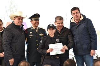 Riquelme atestiguó la entrega de equipo y apoyo que realizó el alcalde Jesús Alfredo Paredes a la Policía Municipal de Monclova. (EL SIGLO COAHUILA)