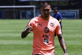 El médico José Guadalupe Vázquez indicó que el futbolista del Club América se mantiene estable. (ARCHIVO)