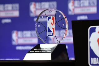 El trofeo Kobe Bryant, que se entregará al Jugador Más Valioso del Juego de Estrellas de la NBA.
