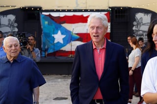 Clinton resaltó que trata de mostrar a la gente una imagen distinta de Puerto Rico, cuya gente se ha sobrepuesto tras los obstáculos. (EFE) 