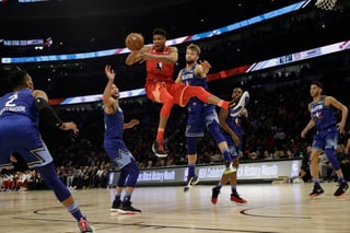 El Juego de Estrellas de la NBA de este domingo resultó atractivo para la mayoría de los aficionados que gustan del 'deporte ráfaga'. (AP)
