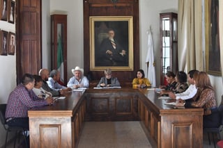La alcaldesa Yolanda Cantú Moncada informó que el pasado viernes recibió la renuncia de Antonio Cantú al cargo que venía desempeñando desde que inició la administración. (EL SIGLO COAHUILA)