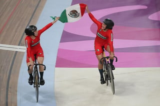 La dupla mexicana de Daniela Gaxiola y Jessica Salazar quedó en el octavo lugar en la primera jornada del Campeonato Mundial. (ARCHIVO) 