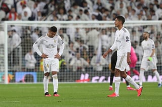 Real Madrid ganaba 1-0, pero el Manchester City reaccionó en los últimos minutos para sacar la victoria 2-1 en el Bernabéu, en el juego de ida de los octavos de final de la Champions League. (EFE)