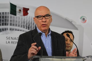 El coordinador de Movimiento Ciudadano (MC) en el Senado, Dante Delgado Rannauro. (ARCHIVO)