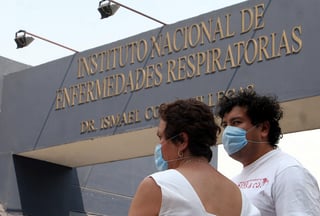 Un paciente internado en el Instituto Nacional de Enfermedades Respiratorias (INER) en la Ciudad de México, dio positivo en una primera prueba al nuevo coronavirus o Covid-19, y se analiza una segunda. (ARCHIVO)