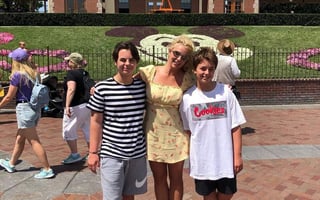Jayden Federline, hijo menor de Britney Spears, ha causado polémica luego de que el pasado martes revelara a través de su cuenta de Instagram, detalles íntimos sobre su mamá y abuelo, papá de la cantante, dejando ver que su relación con él no es buena. (INSTAGRAM)