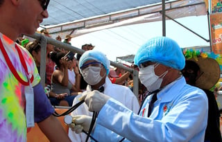 Las autoridades sanitarias de la pequeña isla caribeña de Martinica, territorio francés de ultramar, informaron de los dos primeros casos de coronavirus en su territorio. (ARCHIVO)  