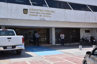 Las oficinas en Torreón del Registro Público de la Propiedad, ubicadas en el Centro, representan un gasto de 81 mil 200 pesos. (EL SIGLO DE TORREÓN)