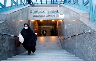 Unos 70 profesionales médicos iraníes han remitido una carta a la OMS en la que acusan al régimen de Teherán de ocultar el alcance real de la epidemia de coronavirus en el país. (ARCHIVO) 