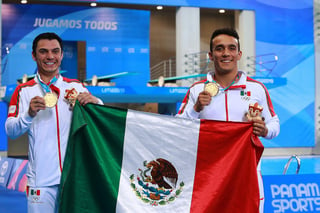 Yahel Castillo y Juan Celaya ganaron medalla de oro en trampolín de un metro, en los pasados Juegos Panamericanos de Lima 2019. (ARCHIVO) 