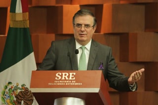 Ebrard enfrentó un conflicto diplomático con El Salvador ante posibles casos de COVID-19. (ARCHIVO)