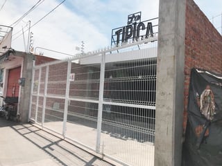 En marzo de 2019, el bar La Típica anunció su cierre por temor a ser atacado, luego reabrió y el pasado sábado volvió a cerrar  tras la agresión armada. (ARCHIVO)