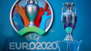 La Eurocopa que iba a celebrarse el próximo verano se aplazará hasta 2021 ante la pandemia de coronavirus. (ESPECIAL)