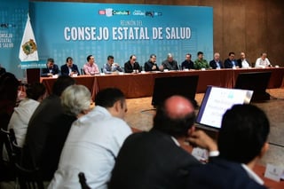 El gobernador de Coahuila, Miguel Ángel Riquelme Solís, dio a conocer las medidas en el estado ante la contingencia por el COVID-19. (TWITTER)