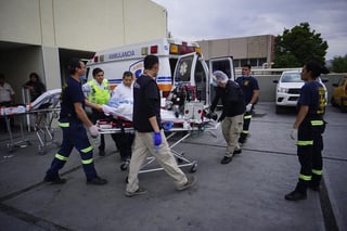 La pequeña fue trasladada a Galveston, Texas, en una ambulancia aérea con ayuda del DIF. (CORTESÍA)
