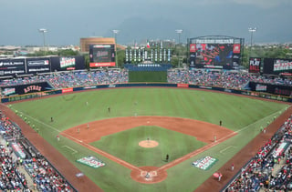 El año pasado, el Estadio de Beisbol Monterrey albergó la serie entre los Astros de Houston y los Angelinos de Los Ángeles. (ARCHIVO) 