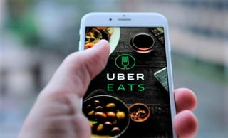 Adicionalmente, la compañía implementará un proceso simplificado para que los restaurantes que cumplan con los requisitos de calidad puedan darse de alta en la plataforma de Uber Eats sin necesidad de una tableta. (ESPECIAL)
