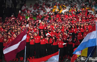 Mediante un comunicado, la delegación de atletas canadienses informó sobre la negativa de enviar a sus deportistas a participar en Tokio 2020. (ARCHIVO)