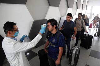 La Secretaría de Salud Jalisco reportó nueve casos nuevos de COVID-19, por lo que suman 45 pacientes que dieron positivo a la prueba de la enfermedad. (ARCHIVO)