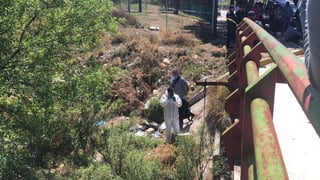 El cuerpo del joven fue localizado a espaldas de la central de abastos cercana al boulevard en el Fraccionamiento Mirasierra. (EL SIGLO COAHUILA)