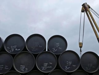 En febrero de 2020, el valor de las exportaciones de petróleo fue de mil 539 millones de dólares, cifra 33.7% inferior a la reportada en el mismo periodo del año anterior, producto de un menor precio del crudo mexicano y un menor volumen vendido al exterior, revelan datos publicados por el Inegi. (ESPECIAL)