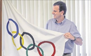 Paes, según reveló la televisora brasileña Globo, benefició a un grupo de empresas para que ganaran la licitación de la construcción del Parque Olímpico. (CORTESÍA)