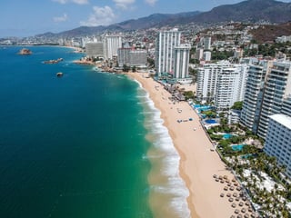  Luego de que la pandemia de COVID-19 fuera declarada como emergencia sanitaria nacional, se suspenderá el turismo en todas las playas del país, informó el subsecretario de Prevención y Promoción de la Salud, Hugo López-Gatell. (EFE)