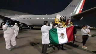 Este miércoles, con apoyo de la Secretaría de Relaciones Exteriores (SRE) y de la Defensa Nacional arribaron al Aeropuerto Internacional de la Ciudad de México (AICM) dos aviones de la Fuerza Aérea Mexicana con 280 connacionales a bordo, provenientes de Argentina. (TWITTER)